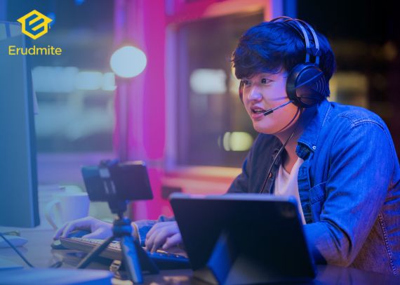 From Streamers to CEOs: Why Students Everywhere Should Look Beyond Traditional Careers