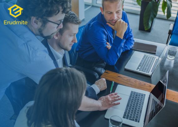 How to Choose Courses Based on Industry Trends